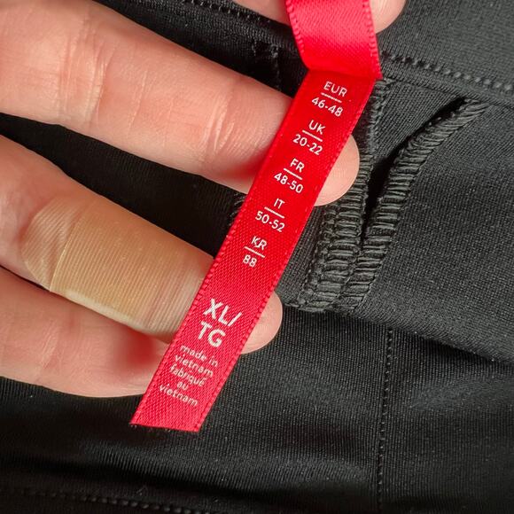 SPANX Supersmooth Perfect Fit Ponte Slim Straight Pant in Black XL - Picture 9 of 11